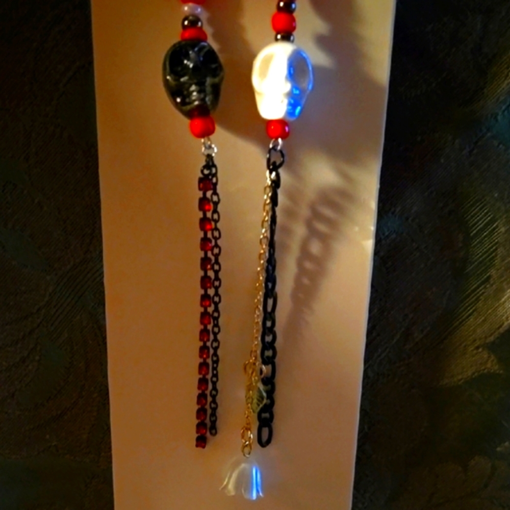 Originaleighs Skull Cross Earrings